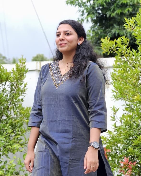 Shimmer Tissue Kurthi