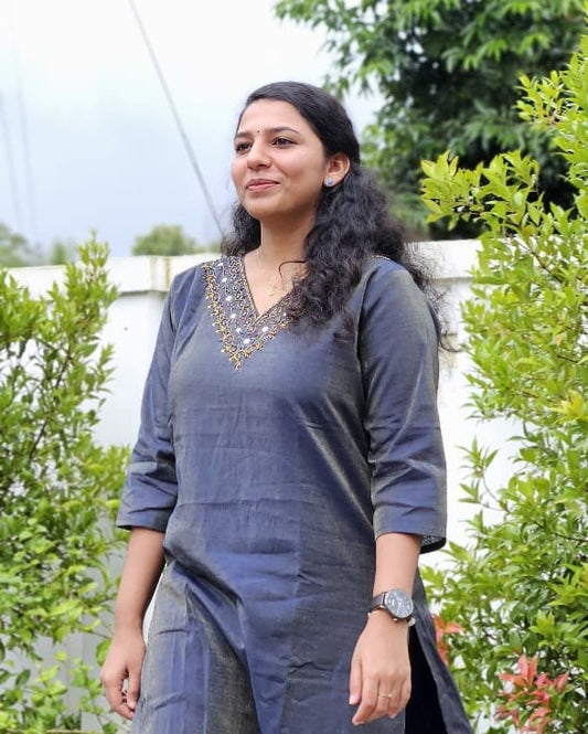 Shimmer Tissue Kurthi